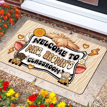Highland Cow Teacher Doormat - Welcome to the Classroom Rug - Rustic Farm Animal Decor for Teachers