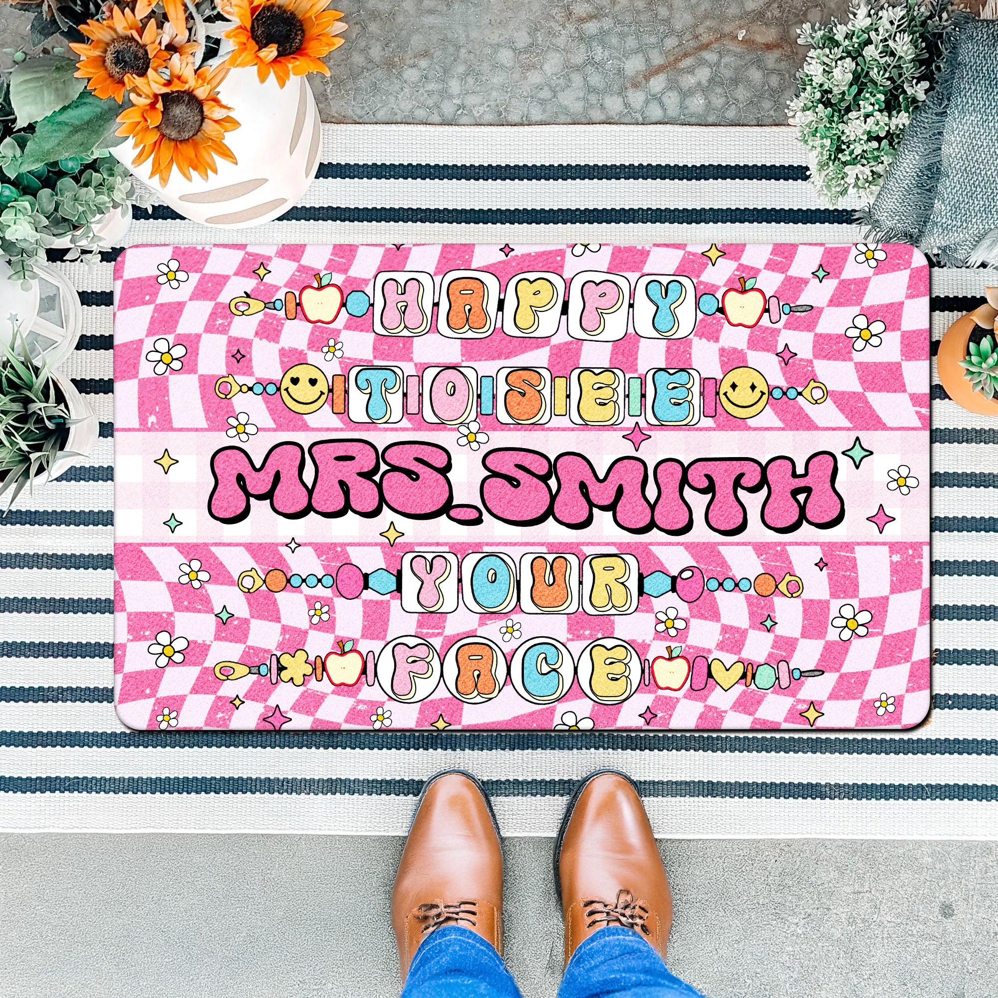 Happy to See Your Face Doormat - Cute Teacher Welcome Mat - Personalized Classroom Decor - Back to School Gift for Teachers